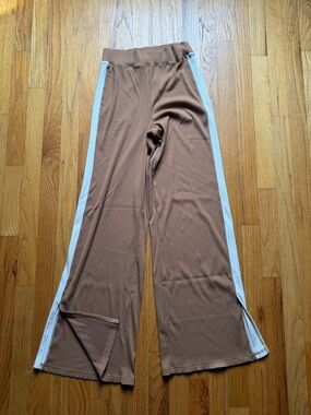 Aerie Offline Brown Wide-Leg Pants with White Side Stripe